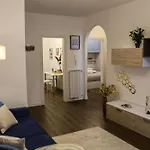 Moderna A 500m Dalle Piste Διαμέρισμα