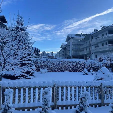 Moderna A 500m Dalle Piste أبريكا